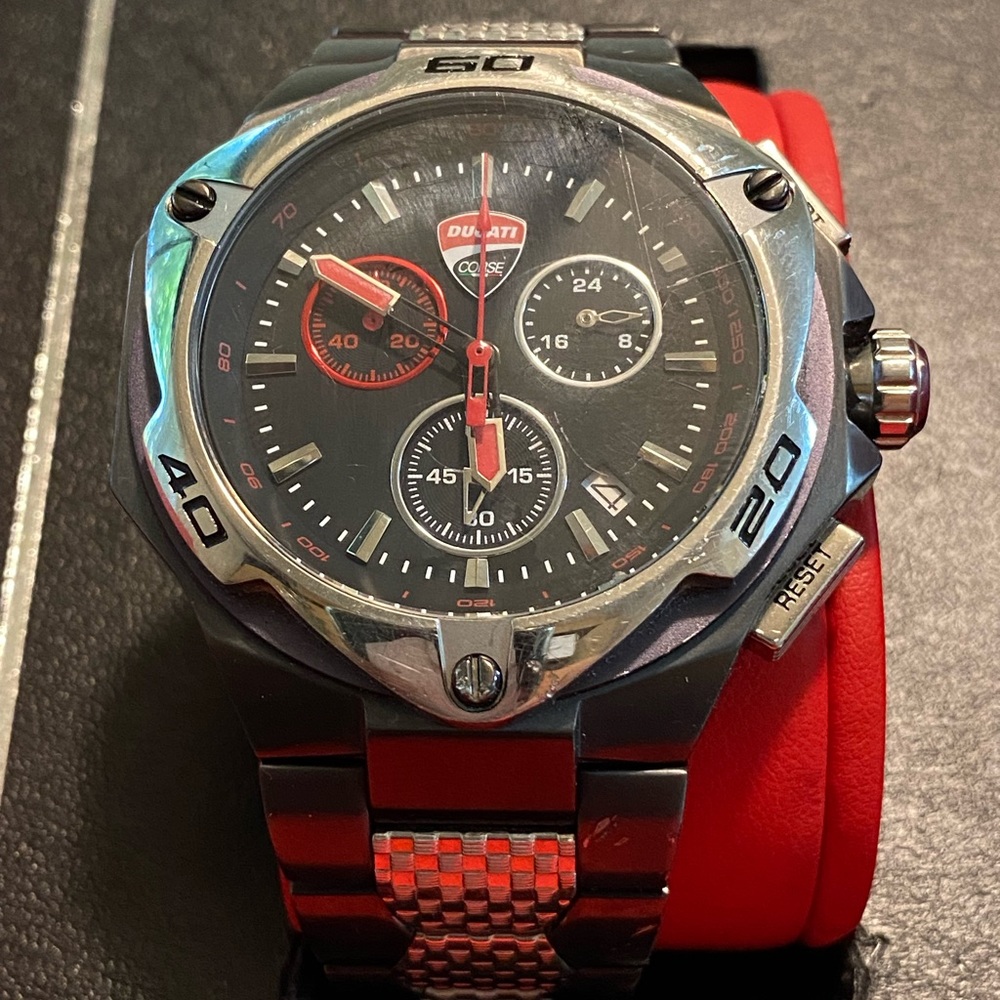 Ducati Corse Motore, Stainless Steel Men's Chronograph Watch - GI20190 used - Picture 8 of 13